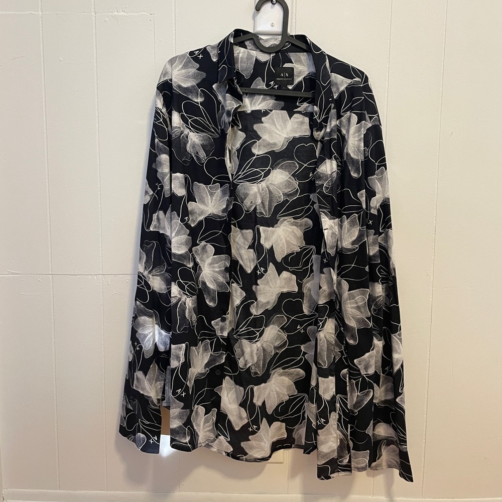 Armani Exchange Men’s L Slim Button Down Navy Floral